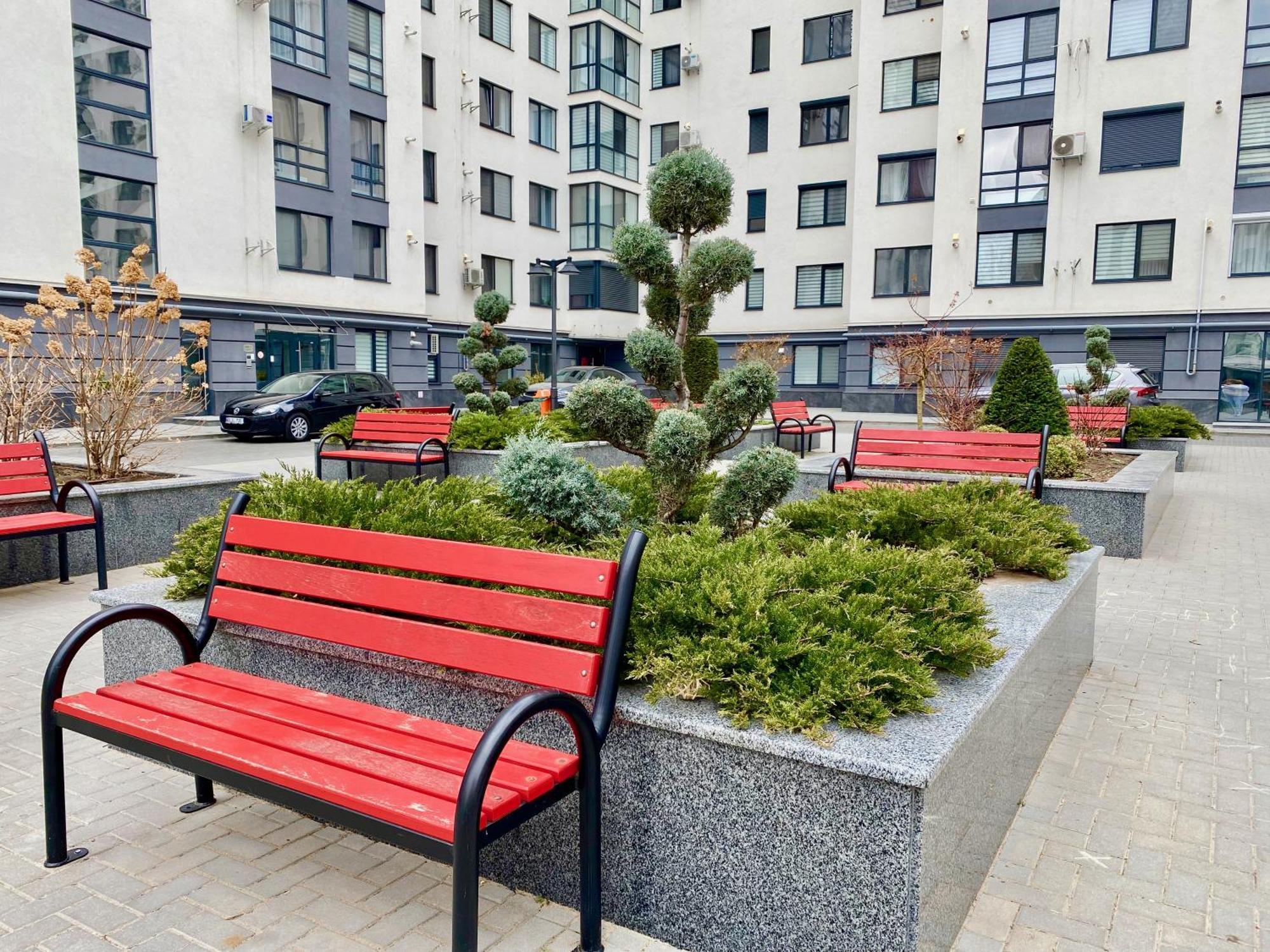 Apartament Lux Chisinau Bagian luar foto