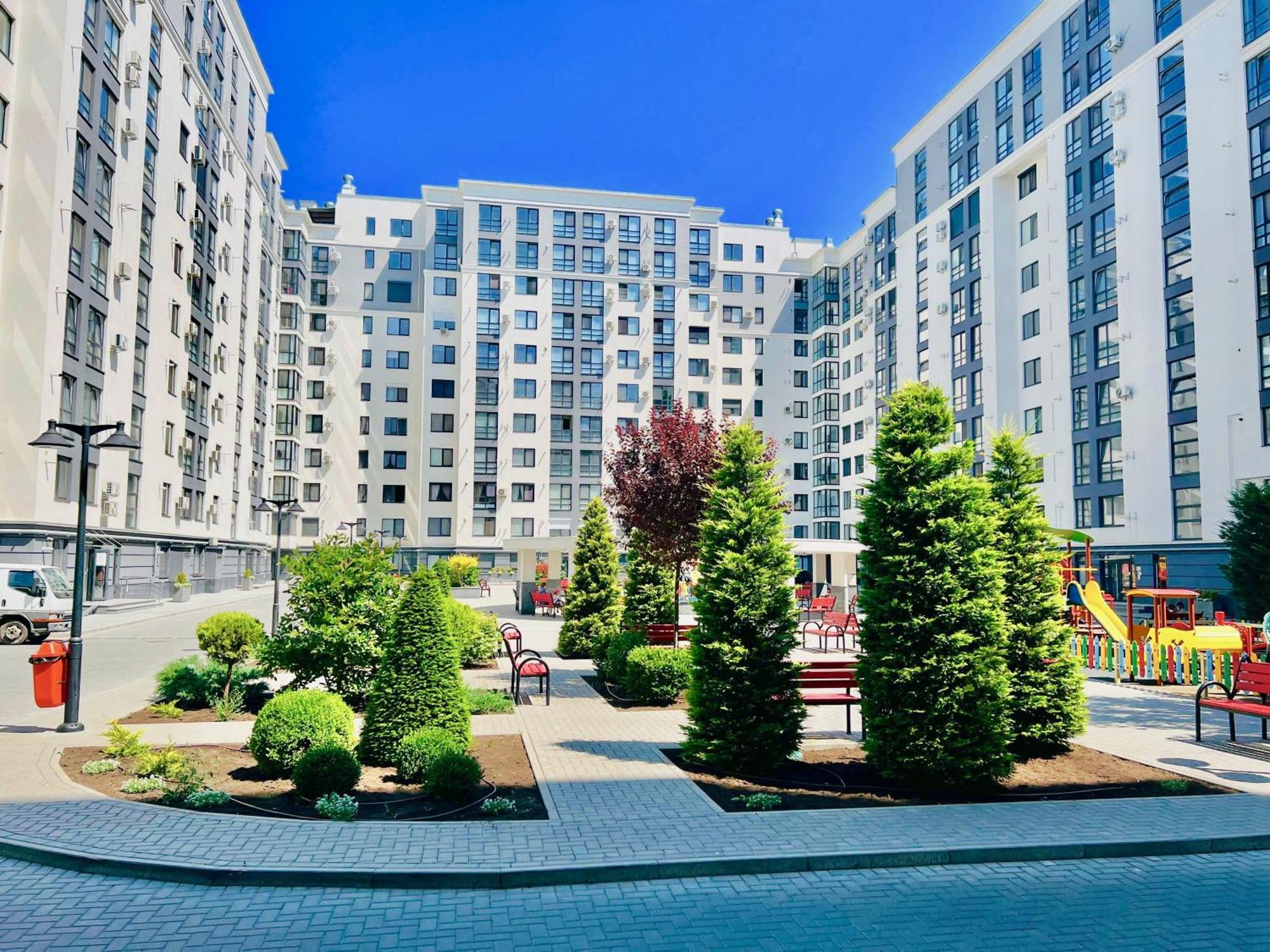 Apartament Lux Chisinau Bagian luar foto